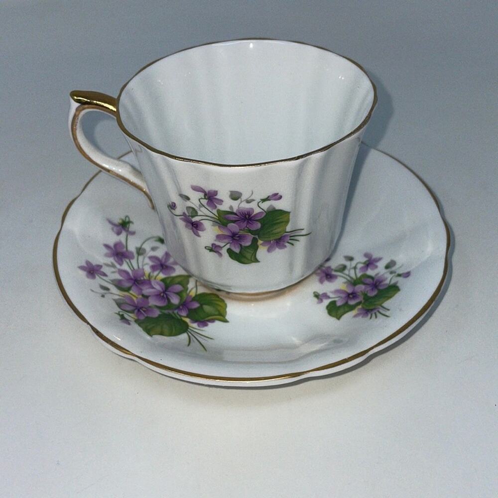 Vintage Royal Windsor Bone China Wild Violets Tea Cup & Saucer